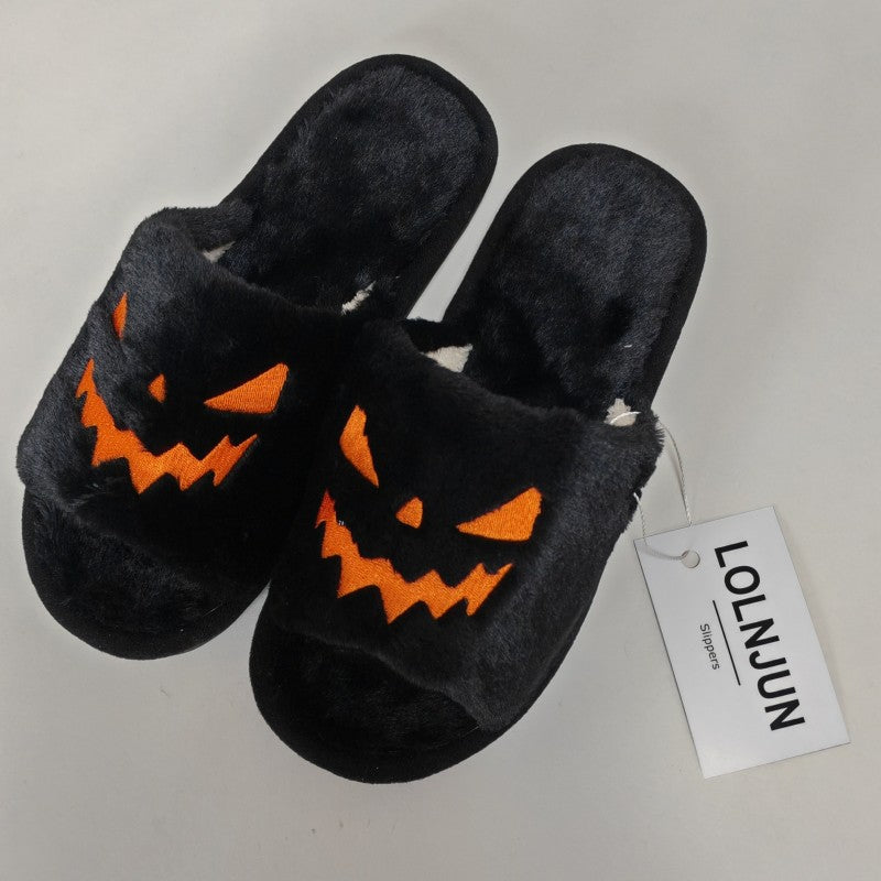 LOLNJUN Fuzzy Halloween Slippers with Cute Pumpkin Design