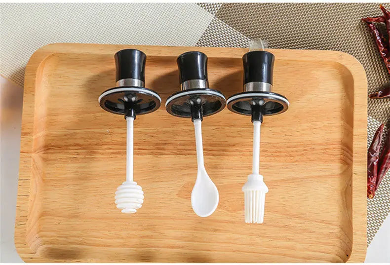 https://yeechop.com/products/250ml-glass-condiment-bottle?_pos=1&_sid=7d5db2433&_ss=r&variant=41647843049636