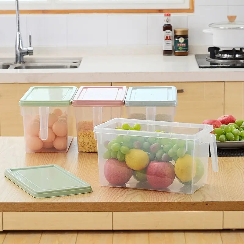 https://yeechop.com/products/5l-pp-fresh-keeping-food-vegetable-storage-container-hm25?_pos=1&_sid=83b0dc145&_ss=r