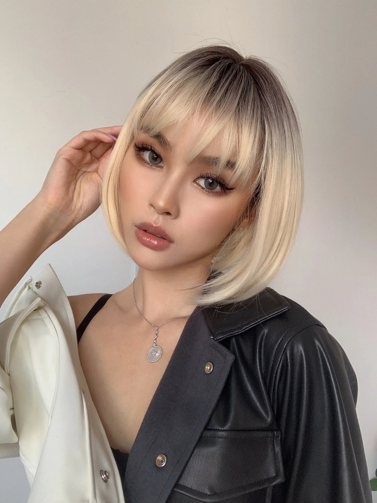 https://yeechop.com/search?type=product%2Carticle%2Cpage%2Ccollection&q=Blonde%20Short%20Bob%20Wigs%20with%20Bangs%20WG5*