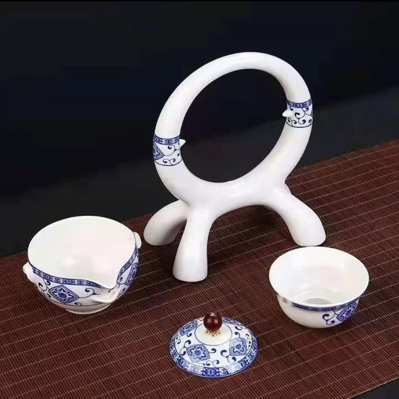 https://yeechop.com/search?type=product%2Carticle%2Cpage%2Ccollection&q=Blue%20And%20White%20Porcelain%20Automatic%20Tea%20Set%20TS2*