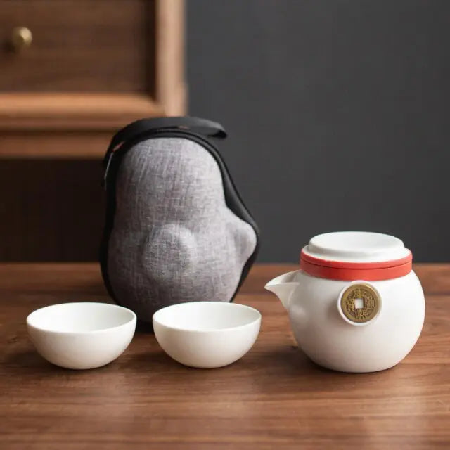 https://yeechop.com/products/ceramic-travel-tea-set?_pos=1&_sid=7b916ae97&_ss=r