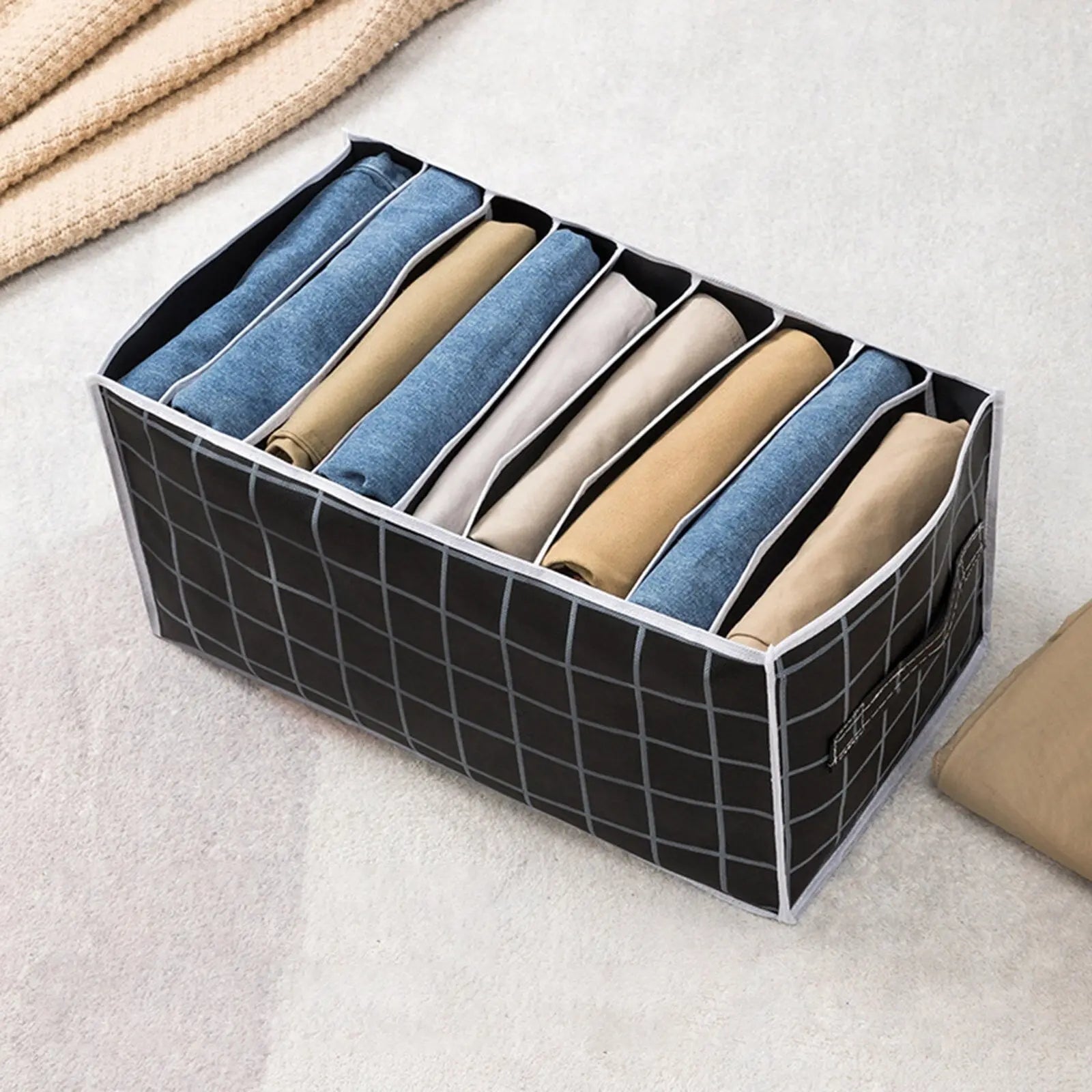 https://yeechop.com/products/closet-wardrobe-clothes-compartment-storage-boxes-hm11?_pos=1&_sid=43e1b40d0&_ss=r