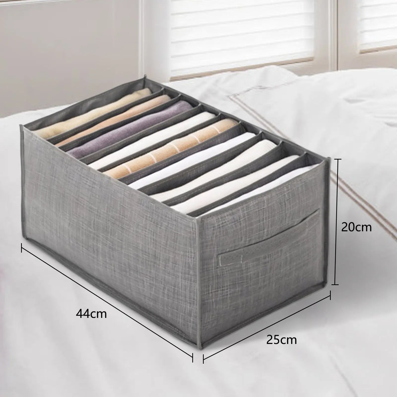 https://yeechop.com/products/closet-wardrobe-clothes-compartment-storage-boxes-hm11?_pos=1&_sid=43e1b40d0&_ss=r