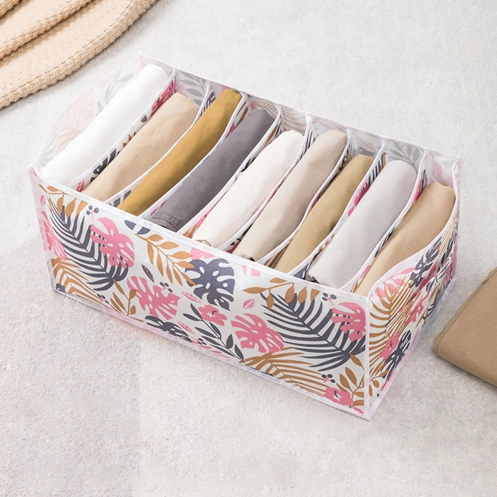 https://yeechop.com/products/closet-wardrobe-clothes-compartment-storage-boxes-hm11?_pos=1&_sid=43e1b40d0&_ss=r