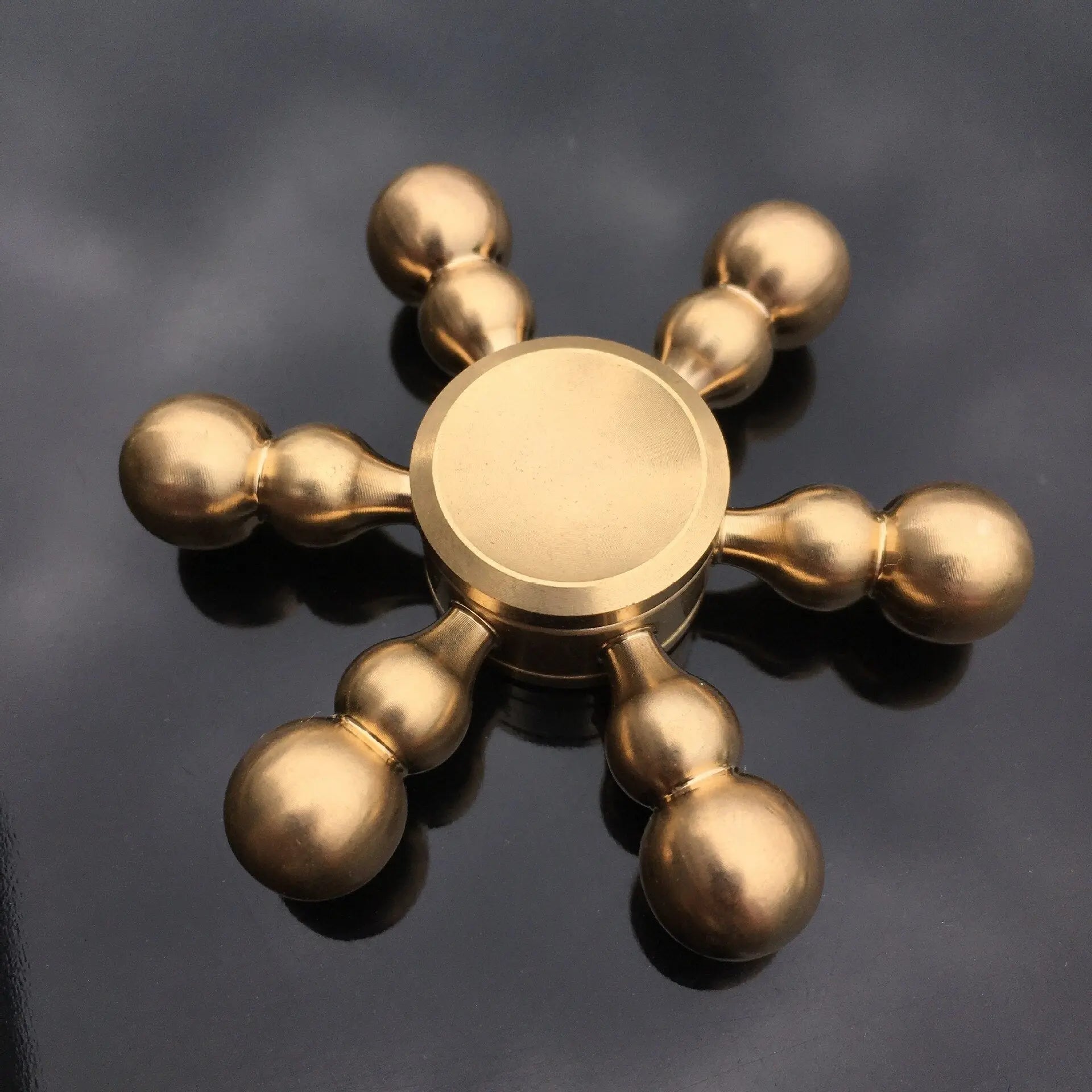 https://yeechop.com/products/copper-core-bullet-shape-finger-spinner-sr15?_pos=1&_sid=9aeee7a21&_ss=r