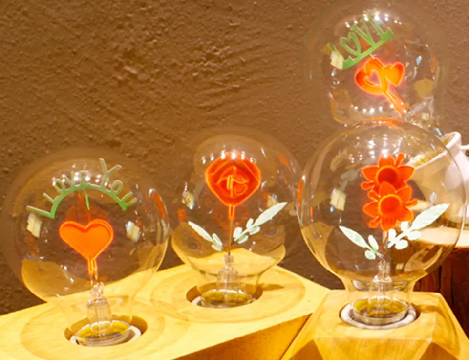 https://yeechop.com/products/flower-filament-incandescent-lamp?_pos=1&_sid=4186eea25&_ss=r&variant=41841324982436