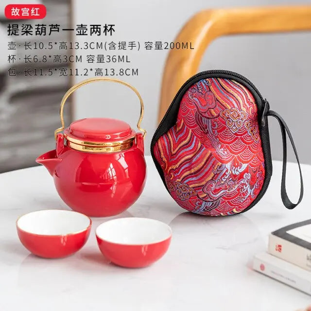 https://yeechop.com/products/gourd-style-travel-tea-set?_pos=1&_sid=90cdb7f9b&_ss=r