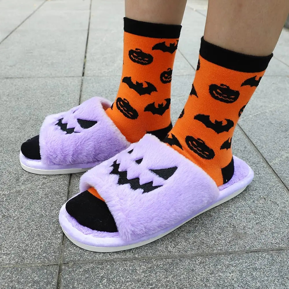 https://yeechop.com/search?type=product%2Carticle%2Cpage%2Ccollection&q=Halloween%20Jack%20O%20Lantern%20Pumpkin%20Slippers%20SH1*