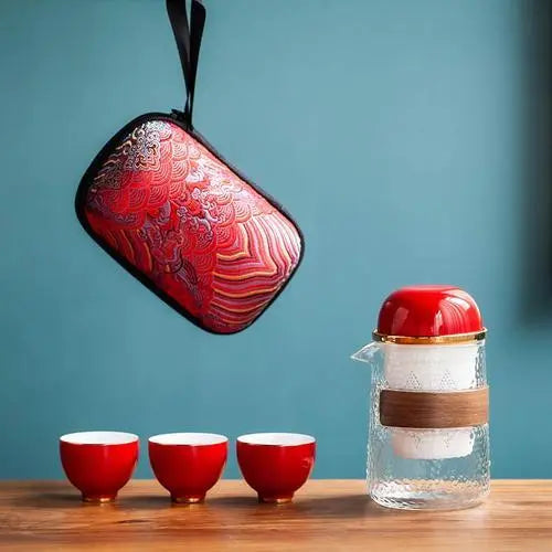 https://yeechop.com/products/landscape-painting-travel-tea-set?_pos=1&_sid=15ccdb759&_ss=r