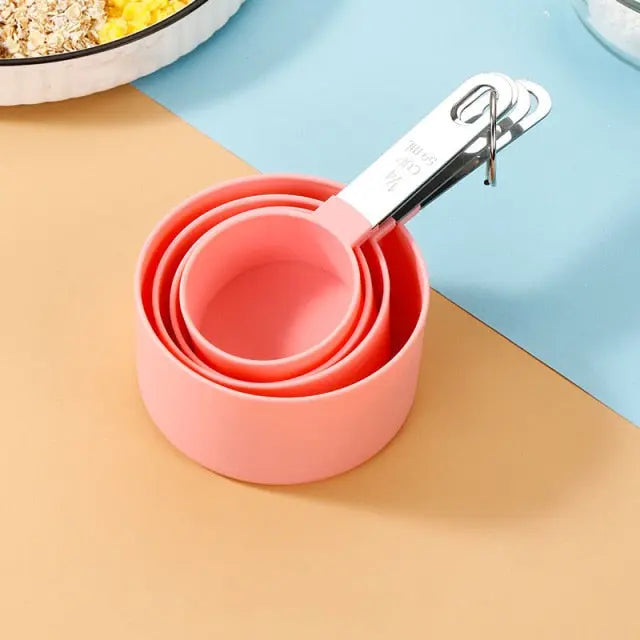 https://yeechop.com/products/measuring-spoon-and-cup-set?_pos=1&_sid=712a579bd&_ss=r&variant=41665659895972