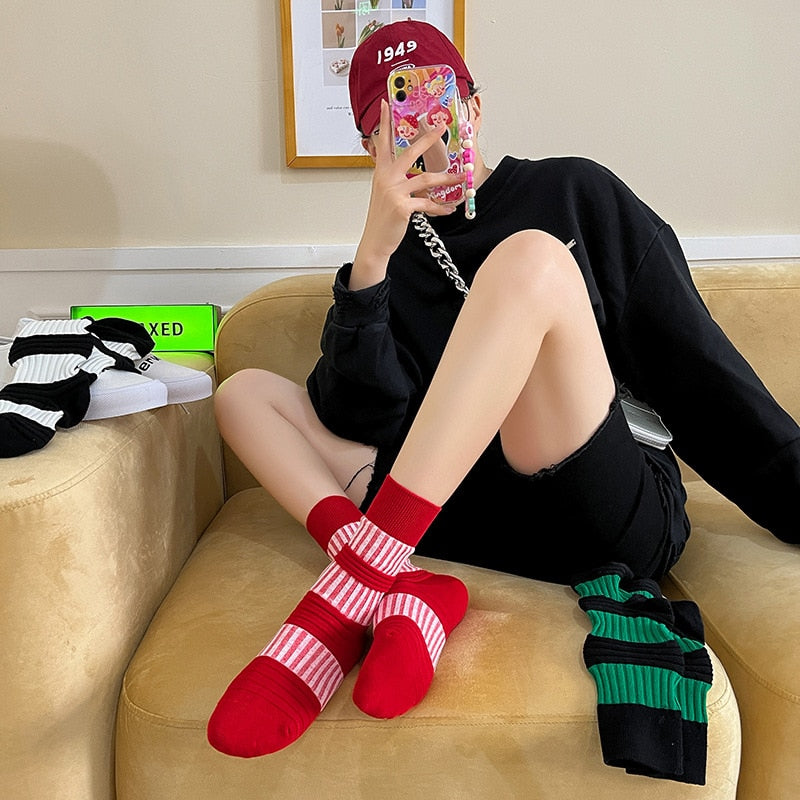 Pleated Striped Mid-tube Socks SC2 YEECHOP