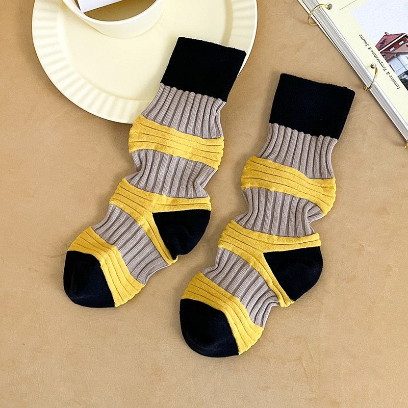 Pleated Striped Mid-tube Socks SC2 YEECHOP