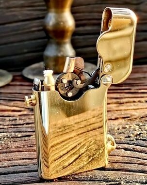 Brass Single Hook Automatic Bounce Ejection  Kerosene Lighter SR54 YEECHOP