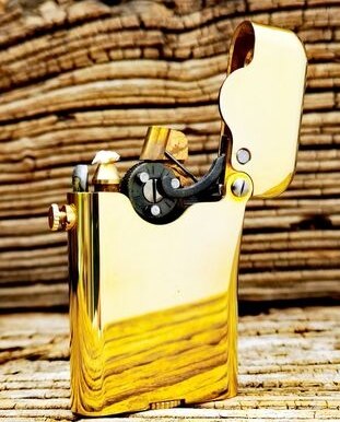 Brass Single Hook Automatic Bounce Ejection  Kerosene Lighter SR54 YEECHOP