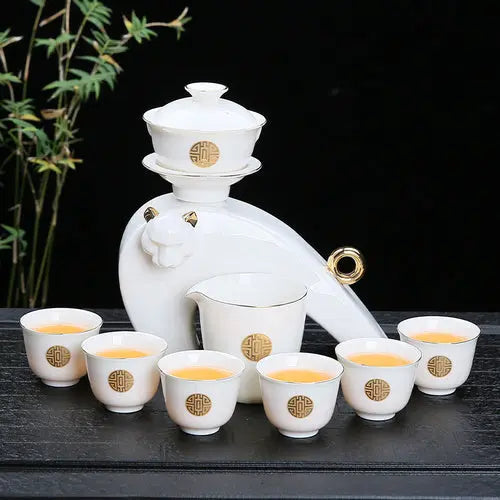 https://yeechop.com/products/suet-jade-automatic-tea-set-ts38?_pos=1&_sid=94d22fa82&_ss=r&variant=42119861469348