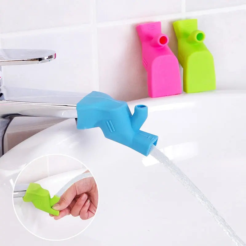 https://yeechop.com/products/yeechop-3-2-1pc-kitchen-faucet-elastic-rubber-nozzle-extender-kt43?_pos=1&_sid=f01a91116&_ss=r